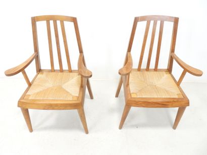 PAIR OF ARMCHAIRS in wood and straw. H: 100...