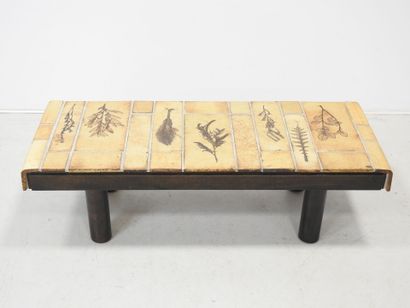 Roger CAPRON (1922-2006) : Table basse à...