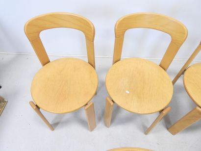 Bruno REY (1935-2019): Eight stacking chairs...