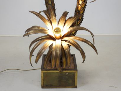 MAISON JANSEN (attributed to).
Three-light...