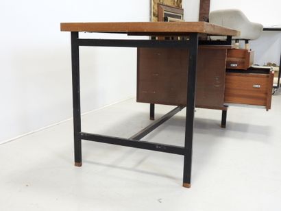 Pierre GUARICHE (1926-1995) - Edition Minvielle
Veneered...