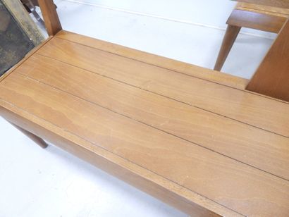 Pair of wooden benches on six legs. Circa...