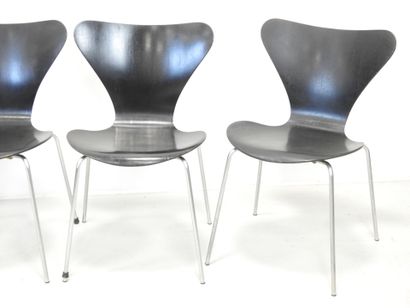 Arne JACOBSEN (1902-1971): Six model 3107...