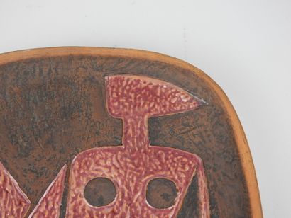 Ceramic dish of cubic inspiration decorated...