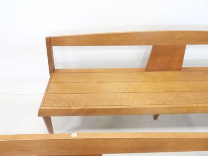 Pair of wooden benches on six legs. Circa...