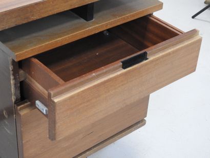 Pierre GUARICHE (1926-1995) - Edition Minvielle
Veneered...