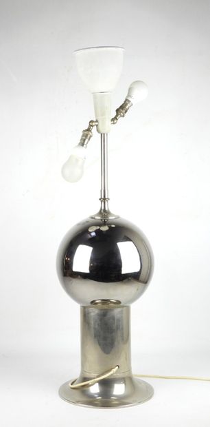 ITALY: Lamp in chromed metal, the base decorated...