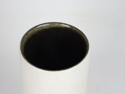 Georges JOUVE (in the style): White ceramic...