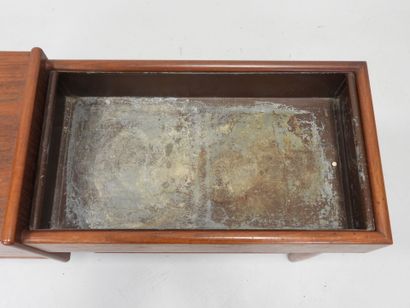 Arne Wahl IVERSEN (1947-2006): Rosewood planter...