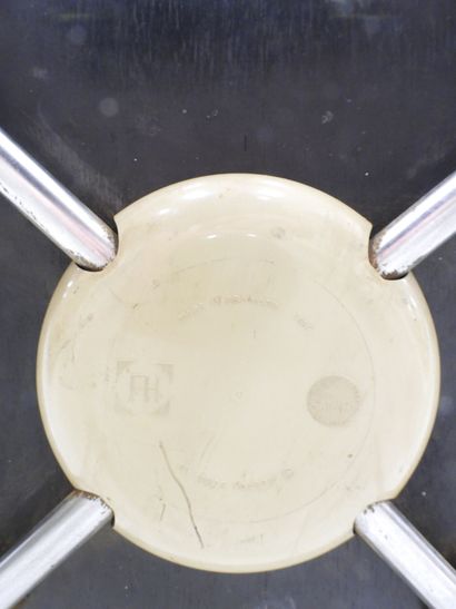 Arne JACOBSEN (1902-1971): Six model 3107...