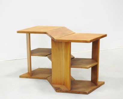In the style of Eugène PRINTZ (1889-1948)
Veneered...