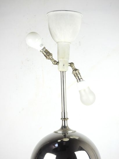 ITALY: Lamp in chromed metal, the base decorated...