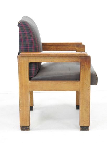 Michel DUFET (1888-1985): Desk armchair in...