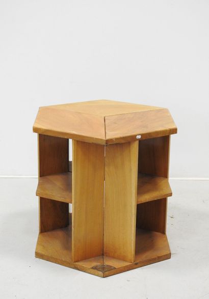 In the style of Eugène PRINTZ (1889-1948)
Veneered...