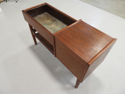 Arne Wahl IVERSEN (1947-2006): Rosewood planter...
