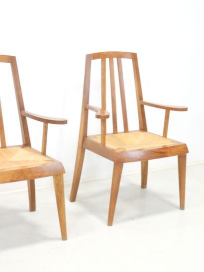 PAIR OF ARMCHAIRS in wood and straw. H: 100...