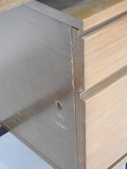 Pierre GUARICHE (1926-1995) - Edition Minvielle
Veneered...