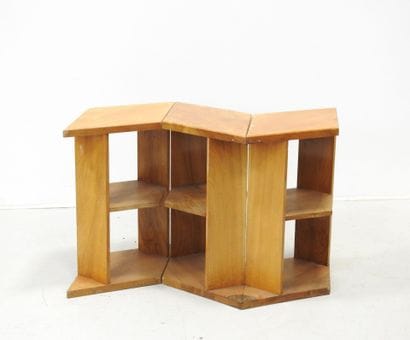 In the style of Eugène PRINTZ (1889-1948)
Veneered...