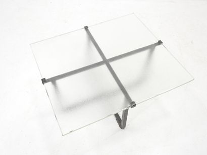 TABLE BASSE Saint Gobain glass slab top,...