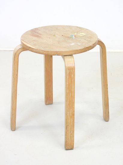 Dans le goût d'Alvar AALTO (1889-1976).
Paire...