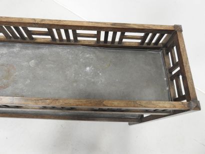 SECESSION VIENNOISE: Rectangular wooden planter...