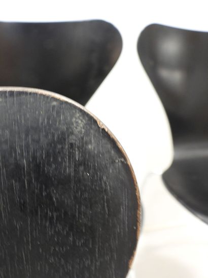Arne JACOBSEN (1902-1971): Six model 3107...