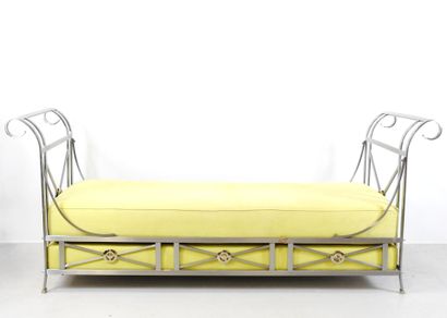JANSEN: Rest bench in polished and gilded...