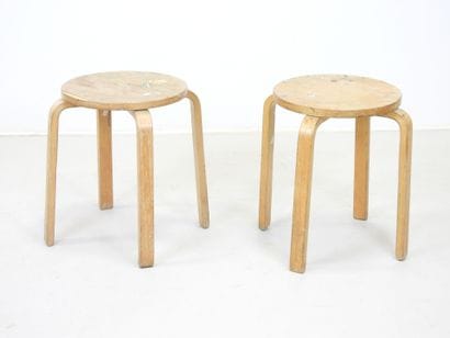 Dans le goût d'Alvar AALTO (1889-1976).
Paire...