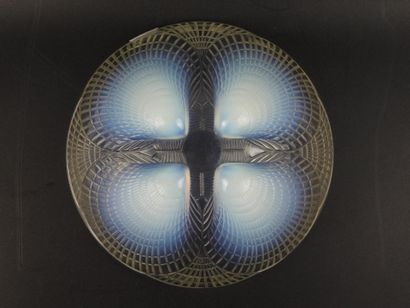 René LALIQUE (1860-1945)
Cup 
