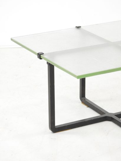TABLE BASSE Saint Gobain glass slab top,...
