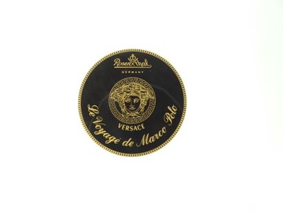 VERSACE - Editeur Rosenthal : Paire d'assiettes...