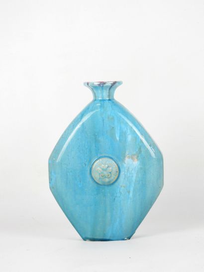 PRIMAVERA: Octagonal turquoise ceramic vase...