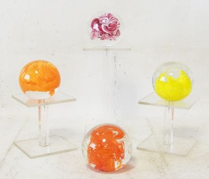 BOHEME
Lot de 4 boules presse-papier en verre...