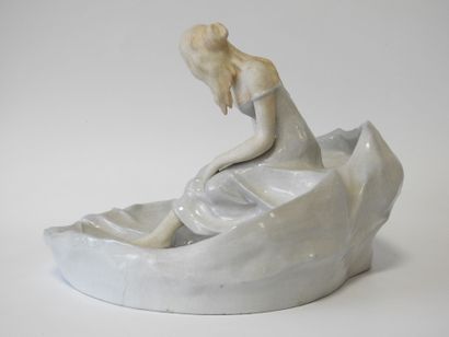 BERNARD BLOCH (1836-1909) - Autriche
Coupe...