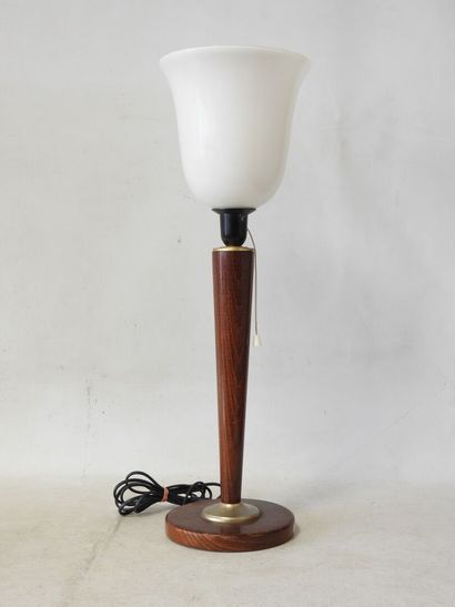 MAZDA Dans le goût de 
Lampe de bureau, dite...