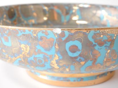 MAZEAU Frères - Sèvres
Circular earthenware...