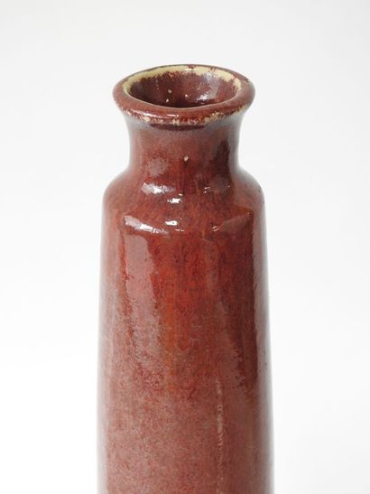Travail contemporain
Vase à corps resserré...