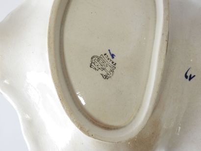 GIEN
Plat mendiant en faience modèle 