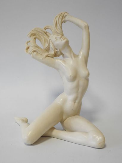 A. SANTINI 
Nu féminin à la chevelure déployée...