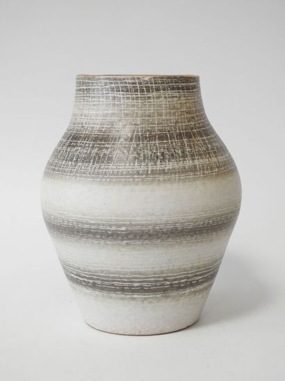 Jean AUSTRUY (19010 - 2012) 
Enameled ceramic...