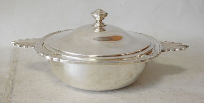 CHRISTOFLE
Silver-plated shell-shaped vegetable...
