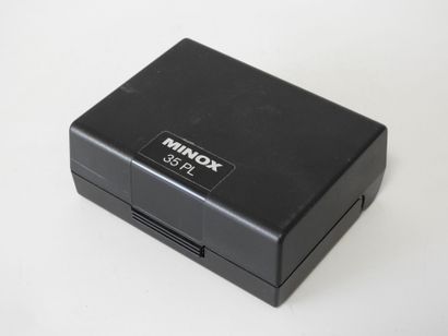 PHOTOGRAPHIE
Appareil photo Minolta-16.
Made...