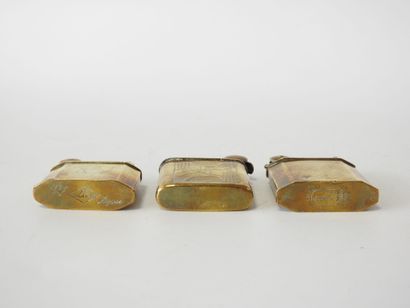 Briquetophilie
Three desktop lighters including...