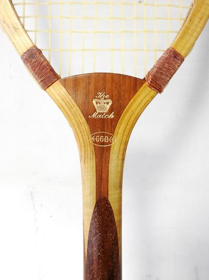 Georges GIBSON BUSSEY - London
Ancienne raquette...