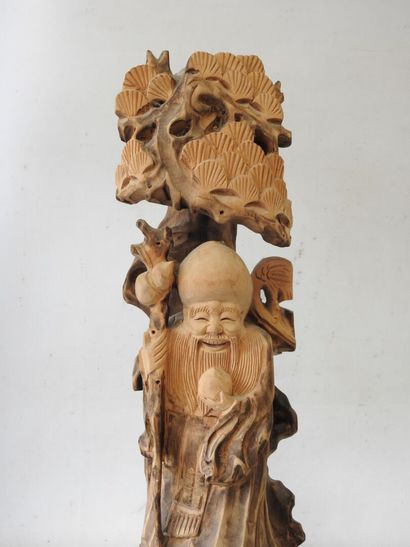 CHINA
Direct-cut sculpture in natural wood...