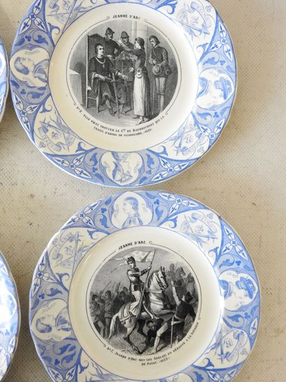 RELIGIOSA
Lot including : 
- a Notre Dame...