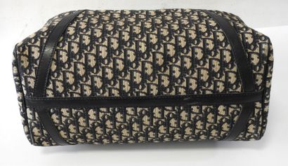 Christian DIOR
Bowling bag in navy blue Diorissima...