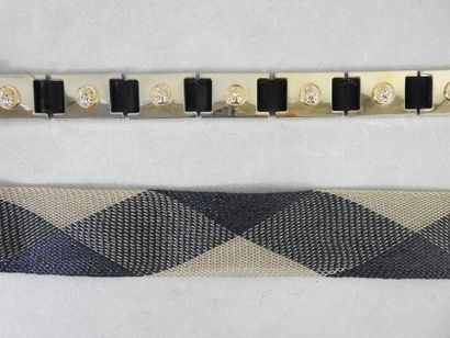 FASHION - Vintage
Set of 2 belts:
- Christine...