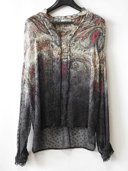ETRO
Blouse en soie à décor floral
Taille...