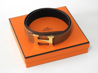 HERMES - Paris
Ceinture modèle lien réversible,...